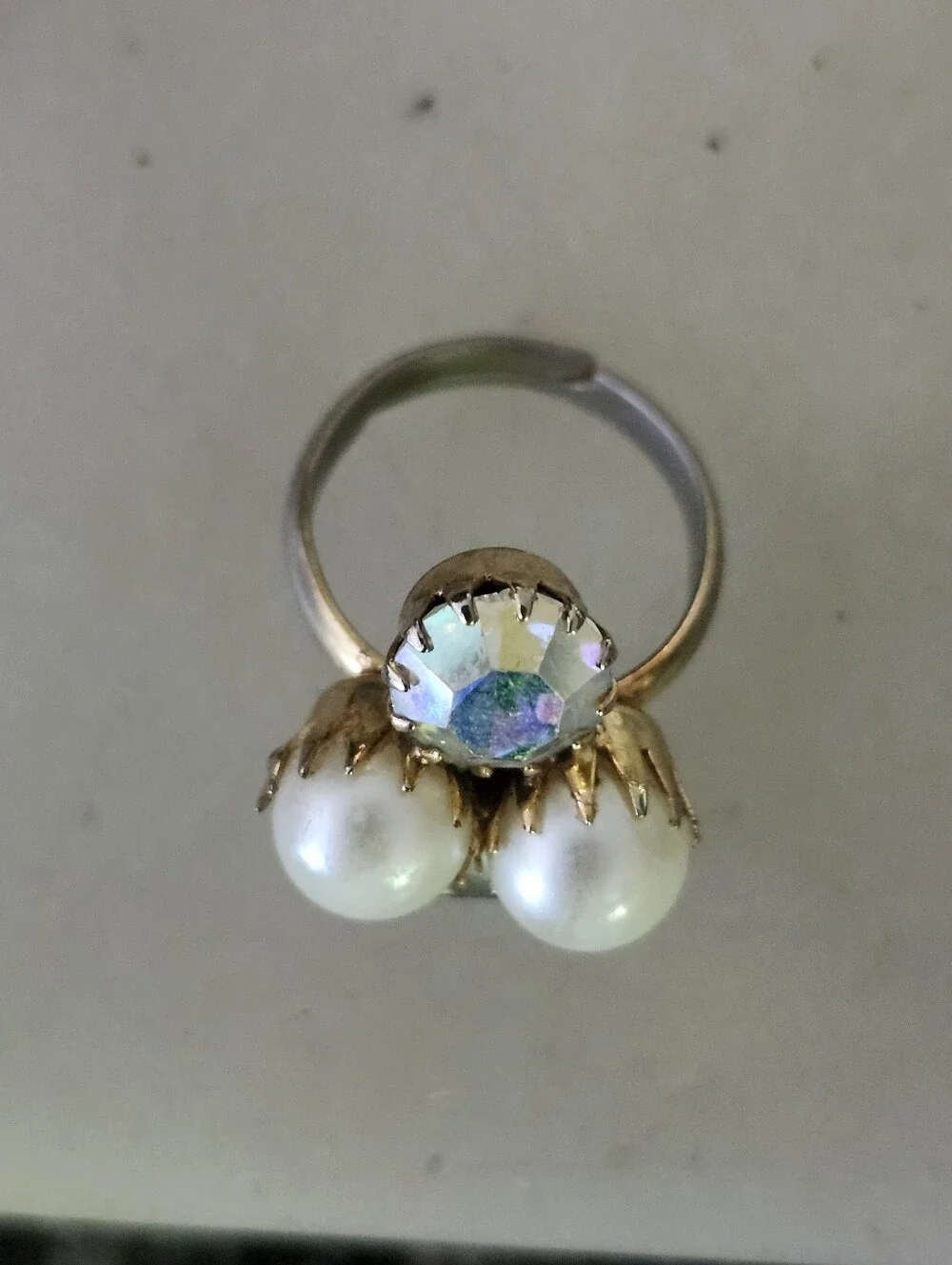 Vtg Faux Pearl and Aurora Crystal Cluster Ring